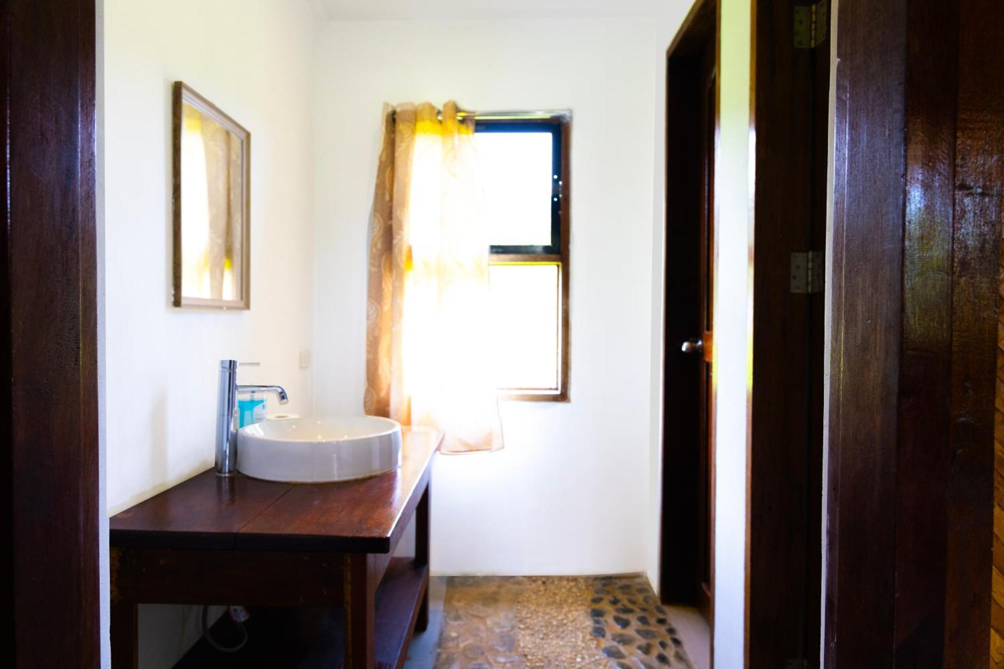 Marianne Port Barton Hotel San Vicente  Ngoại thất bức ảnh